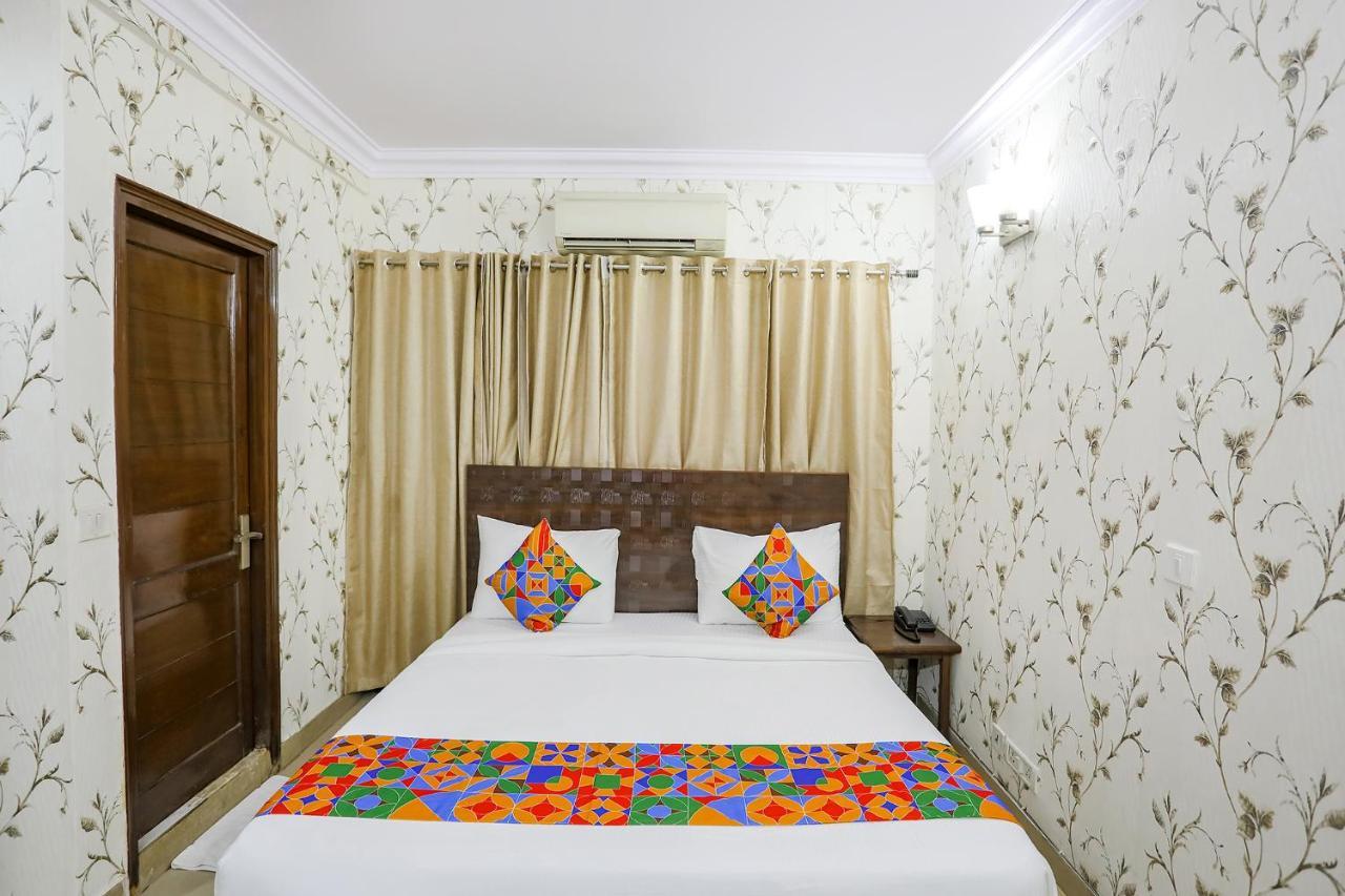 Fabexpress Jpm Harshdeep Hotel New Delhi Bagian luar foto