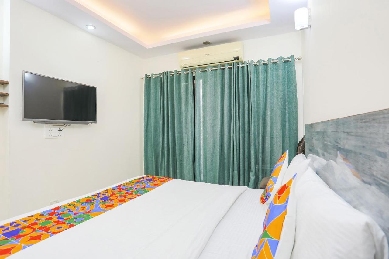 Fabexpress Jpm Harshdeep Hotel New Delhi Bagian luar foto